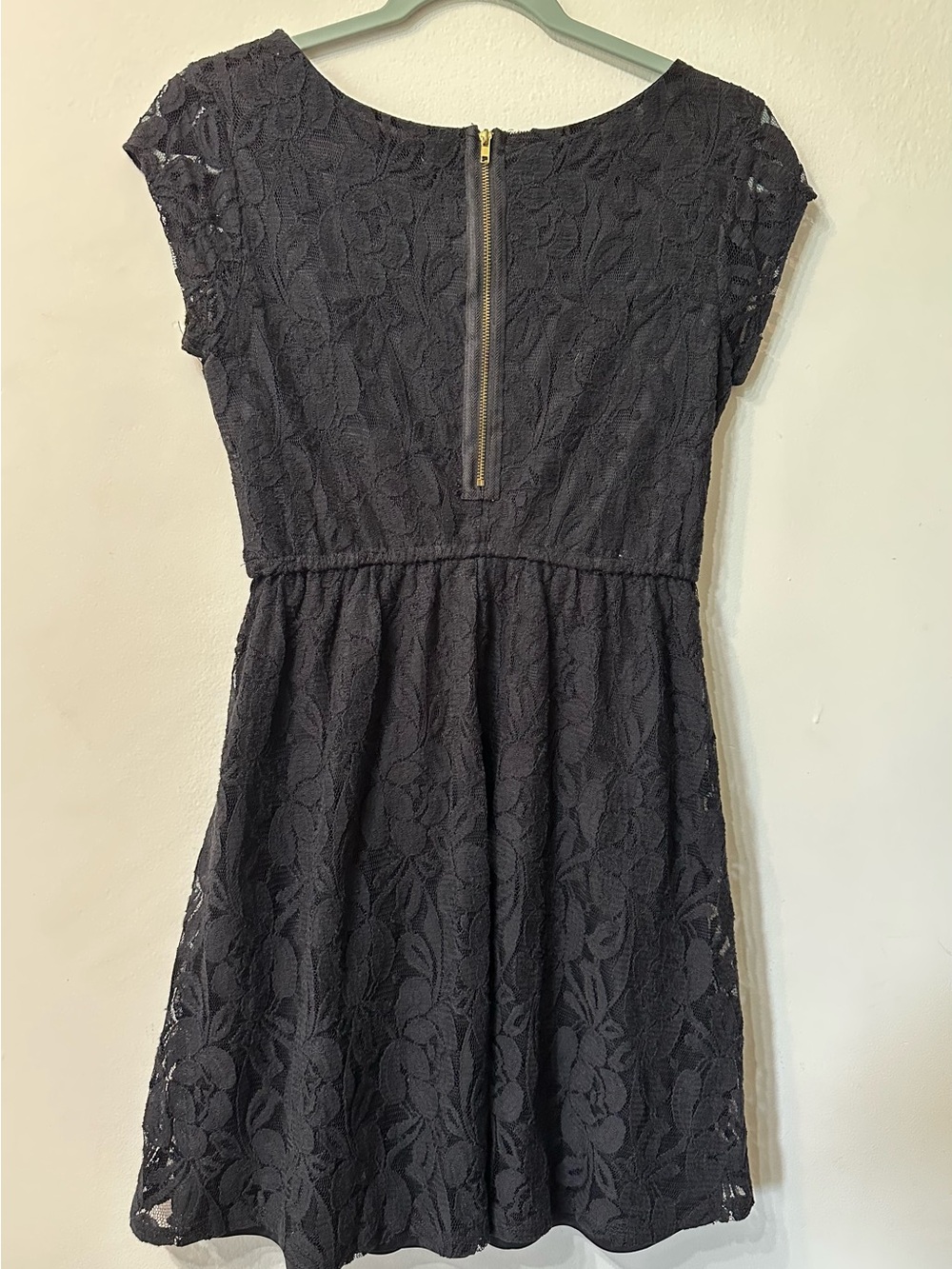 Xhilaration Black Lace Fit & Flare Dress Scoop Neck Cap Sleeve Short S/P - Picture 5 of 8